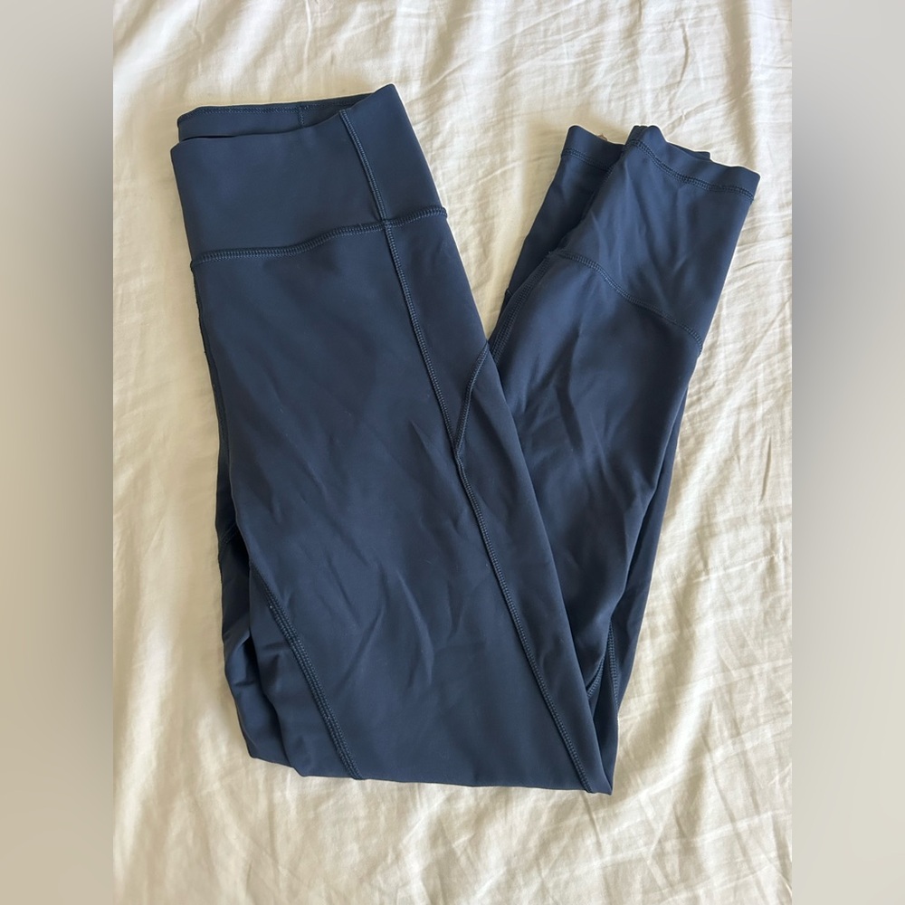 Lululemon In‎ Movement 7/8 Tight Everlux 25" Mach Blue Size 6